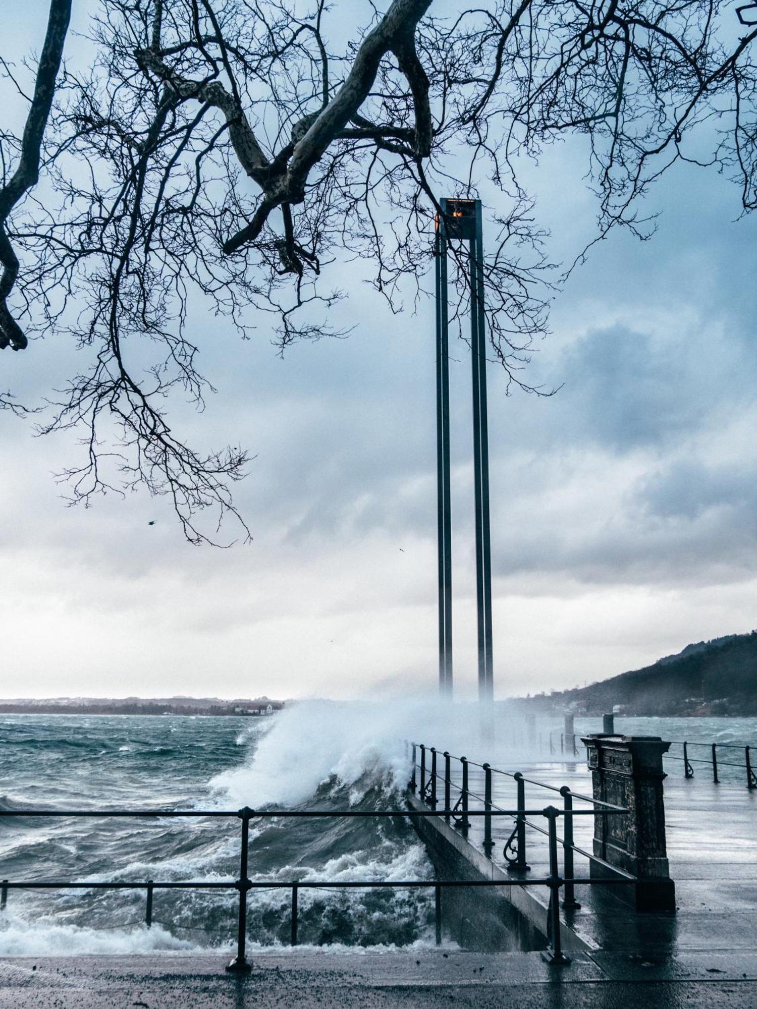 Seeblick Bregenz - Mit Parkgarage Exterior photo